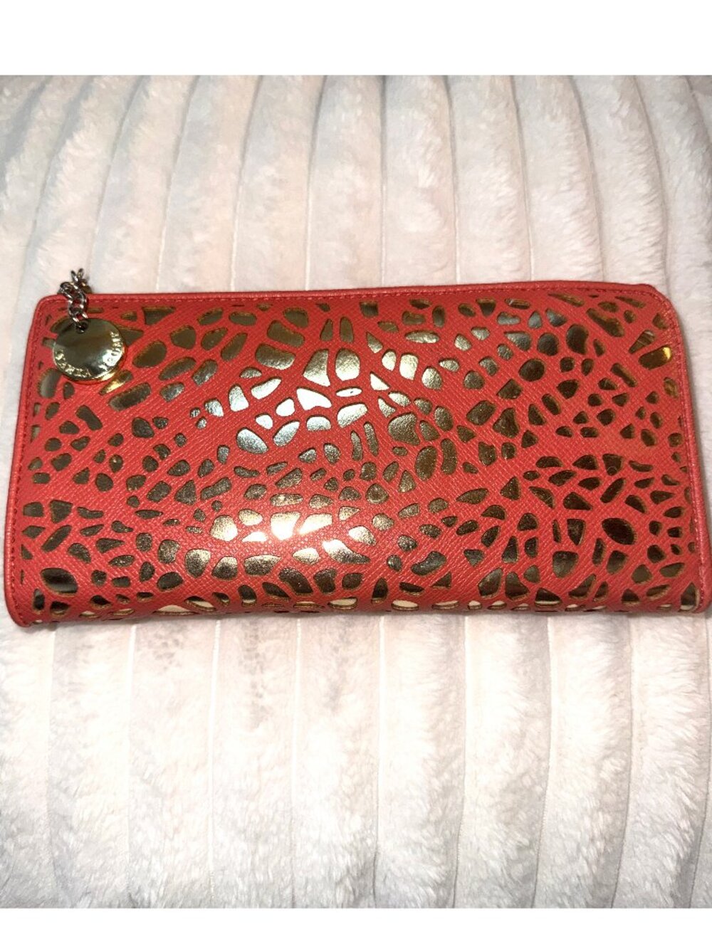 Rare Ivanka Trump Large Zip Wallet